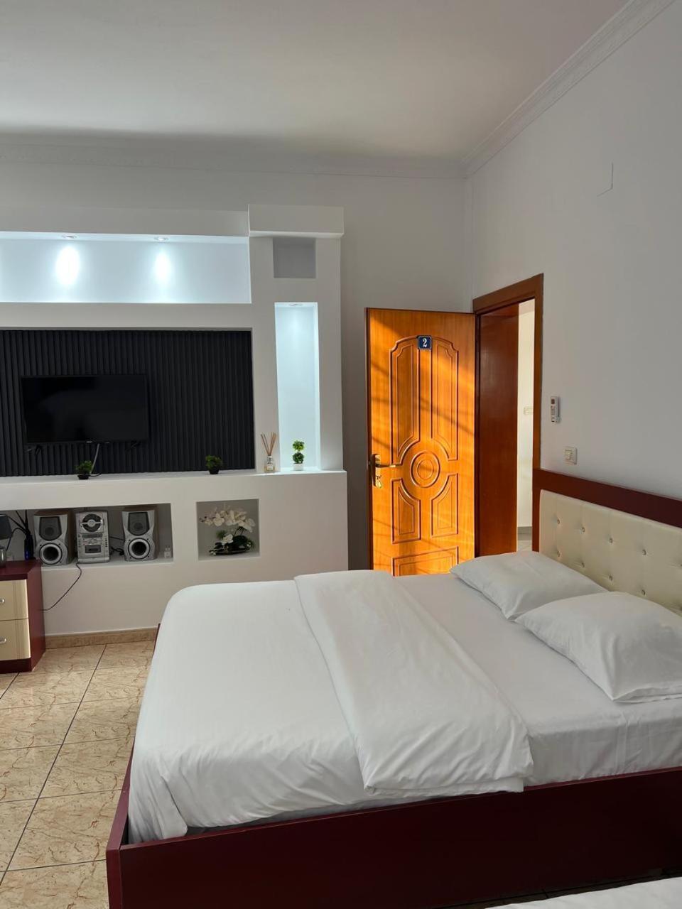 Hotel Kalaja Boks Kültér fotó