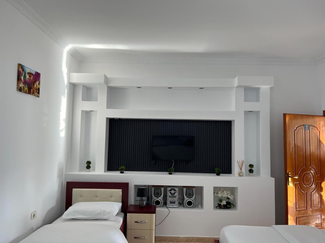 Hotel Kalaja Boks Kültér fotó